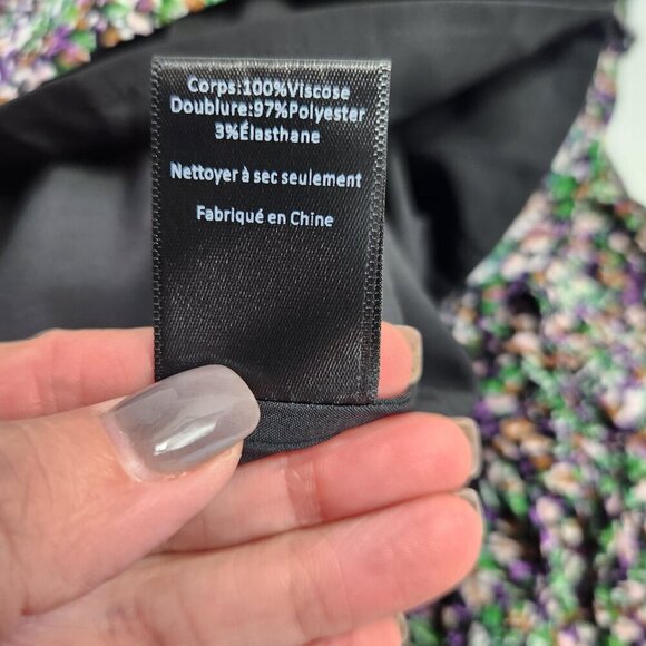 ASTR the Label Long Ruched Sleeve Livie Top in black green Ditsy Size Large NEW - Picture 13 of 16